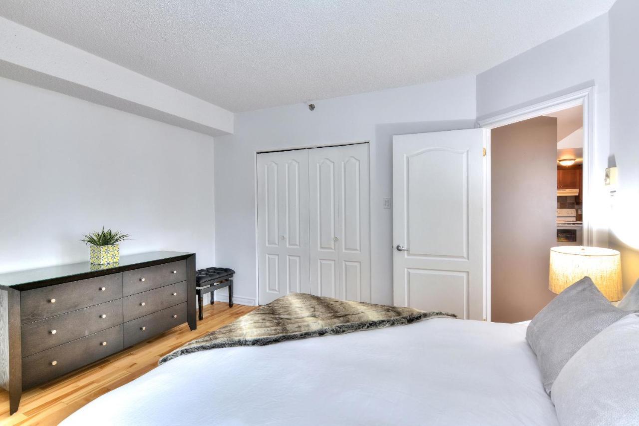 Place-Des-Arts Suites Montreal Luaran gambar